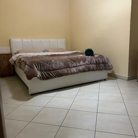 Kompleksi Delijorgji Apartament Τίρανα